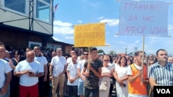 Protest Srba u Pasjanu kod Gnjilana, na Kosovu (Foto: Budimir Ničić/VOA)