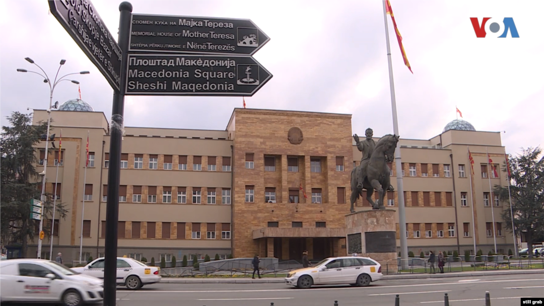 Но, опозицијата не се обедини околу овие 5 иницијативи. СДСМ не даде поддршка за ниту една од интерпелациите.