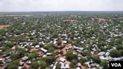 Kambi ya wakimbizi ya Dadaab, Picha na VOA.