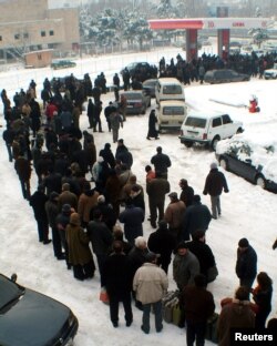 2006 წლის იანვარი, რუსეთმა საქართველოს ბუნებრივი აირის და ელექტროენერგიის მიწოდება გაუფრთხილებლად შეუწყვიტა