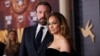 Ben Affleck dan Jennifer Lopez menghadiri acara pemutaran perdana film "This Is Me... Now: A Love Story" di Los Angeles, California, pada 13 Februari 2024. (Foto: Reuters/Mario Anzuoni)