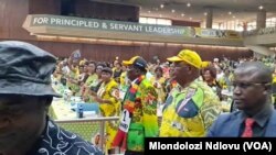 VaMnangagwa vari kumusangano we Zanu PF Central Committee