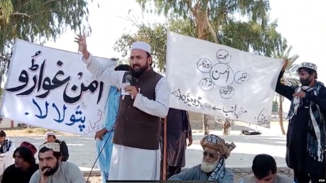 عکس پخوانی دی.