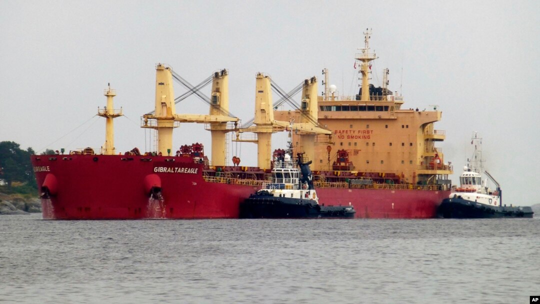Tàu hàng khổng lồ của Mỹ Gibraltar Eagle ở ngoài khơi Kristiansand, Na Uy, ngày 29/6/2023. Tình trạng các tàu hàng của Mỹ và châu Âu bị phiến quân Houthi liên tục tấn công với lý do hỗ trợ cho người Palestine ở Gaza đã gây gián đoạn cho tuyến vận chuyển Á-Âu.