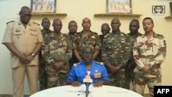 "La loi des armes n'a pas sa place dans le monde d'aujourd'hui", a martelé le Haut-Commissaire de l'ONU aux droits de l'homme, en direction des généraux putschistes nigériens.