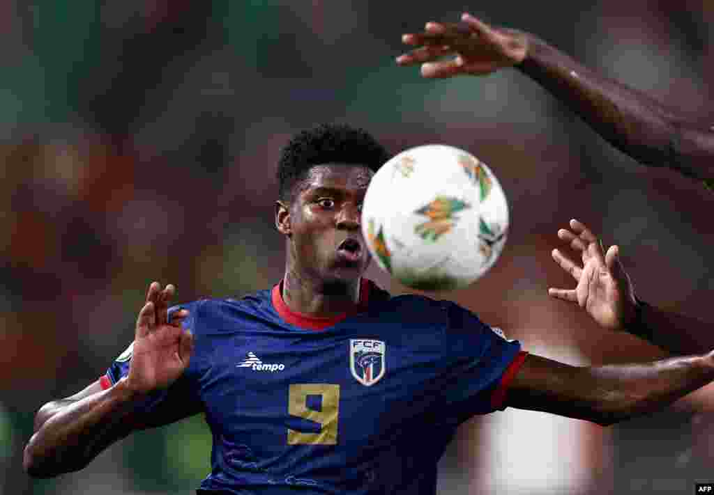 O avançado cabo-verdiano #9 Benchimol durante o jogo de futebol do grupo B da Taça das Nações Africanas (CAN) 2024 entre o Gana e Cabo Verde, no Estádio Felix Houphouet-Boigny, em Abidjan, a 14 de janeiro de 2024. (Foto de FRANCK FIFE / AFP)