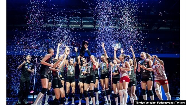 Türkiye Kadınlar A Milli Voleybol Takımı Milletler Ligi Şampiyonu oldu