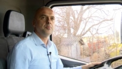 Kosovo: Direktor za volanom kamiona za odvoženje smeća 