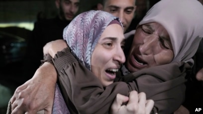 Egypt receives lists for 13 Israelis and 39 Palestinians for release today
