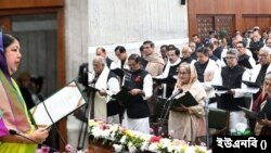 শপথ নিয়েছেন নবনির্বাচিত সংসদ সদস্যরা