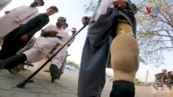 د وزیرستان ځوان ضیا الدین وايي چې د ماین چاودنې معذورې له وجې ټول ارمانونه خاورې شول