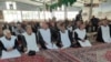 کشاورزان اصفهان در اعتراض به مشکلات حقابه کفن‌پوش شدند