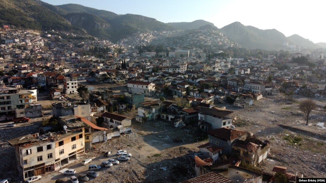Hatay'da depremin ardından sorunlar devam ediyor. 