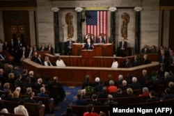 Presiden AS Joe Biden menyampaikan pidato kenegaraan di House Chamber of the US Capitol di Washington, DC, 7 Maret 2024. (Foto: Mandel Ngan/AFP)