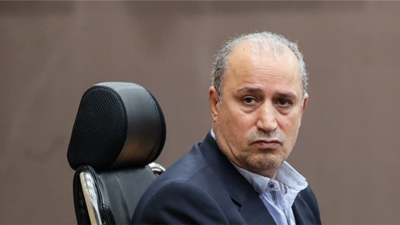 ممانعت از ورود مهدی تاج و همراهانش به کانادا؛ اعتراضات ایرانیان جواب داد