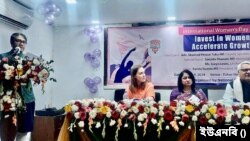 জাতীয় প্রেস ক্লাব আয়োজিত আন্তর্জাতিক নারী দিবসের আলোচনায় জাতিসংঘের আবাসিক সমন্বয়কারী গোয়েন লুইস। ৯ মার্চ, ২০২৪।