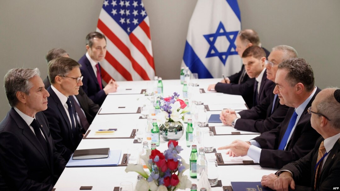 Blinken tokom sastanka za izraelskim zvaničnicima, 9. januar 2024.