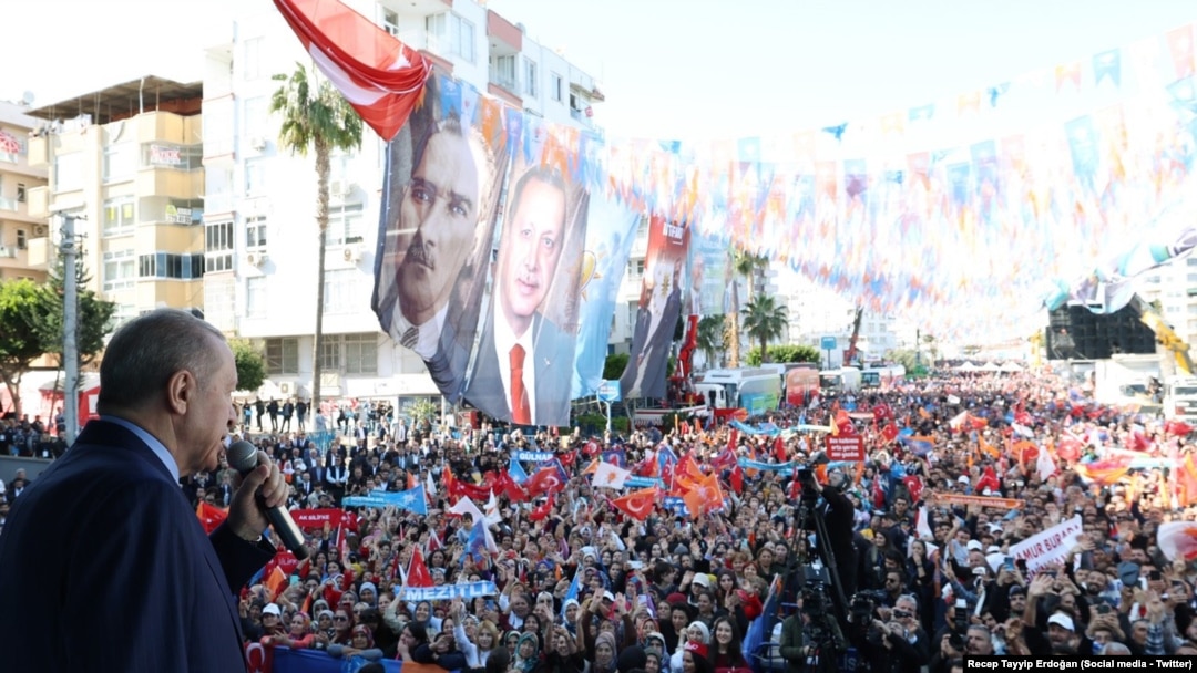  Cumhurbaşkanı ve AK Parti Genel Başkanı Recep Tayyip Erdoğan yaklaşık 10 ay sonra yeniden Mersin'deydi
