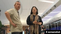 2023年6月9日，李和平律師及妻子女兒在成都機場準備搭機前往泰國旅遊時被邊檢人員以可能危害國家安全為由攔截。 （推特圖片）