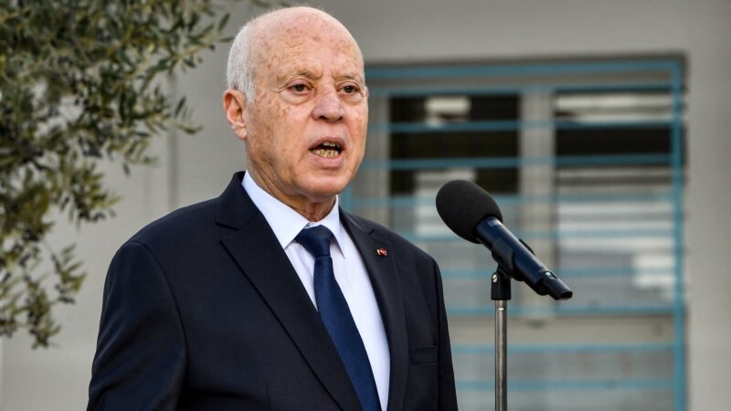 Trois nouveaux ministres nommés en Tunisie