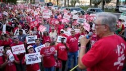 Las Vegas: Trabajadores de hoteles se preparan para posible huelga