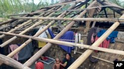 Cox's Bazar မှ ဆိုင်ကလုန်းမိုခါသင့် ရိုဟင်ဂျာမိသားစု မေ ၁၅၊ ၂၀၂၃