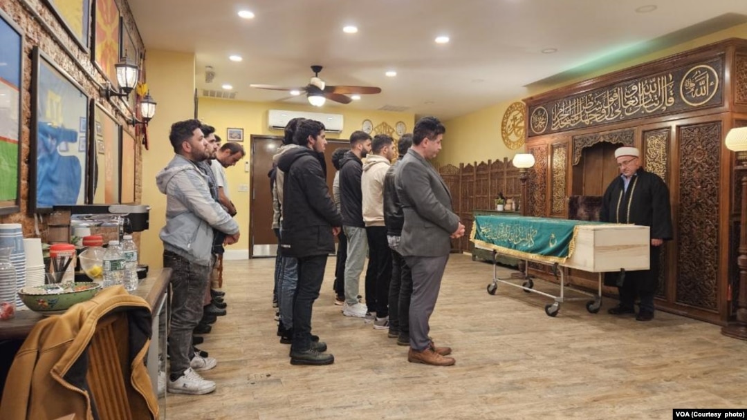 Abdühekim Eşiyok cenaze töreni 