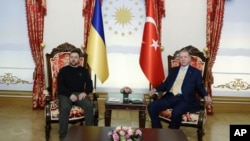 土耳其总统埃尔多安和乌克兰总统则连斯基2024年3月8日在伊斯坦布尔会面。