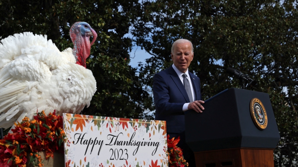 En Fotos | Joe Biden Indulta Al Pavo Nacional De Acción De Gracias En ...