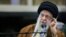 Pemimpin tertinggi Iran, Ayatollah Ali Khamenei, menghadiri sebuah pertemuan di Teheran, Iran, pada 19 November 2023. (Foto: Office of Iran's Supreme Leader/West Asia News Agency via Reuters) 