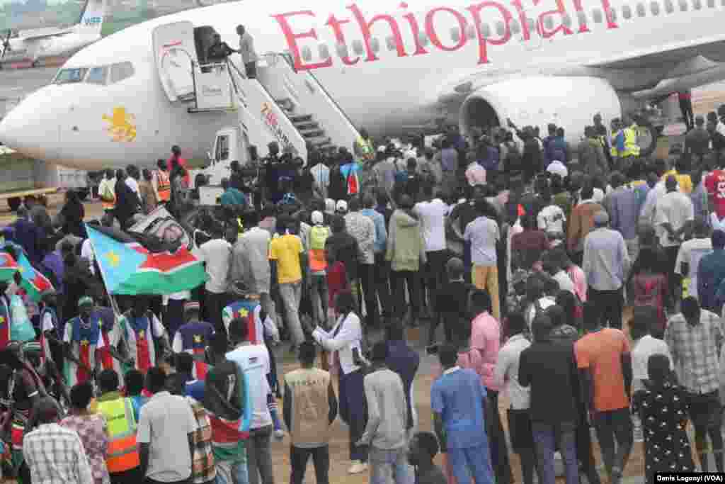 S. Sudan men's basketball team returns home after Olympic bid