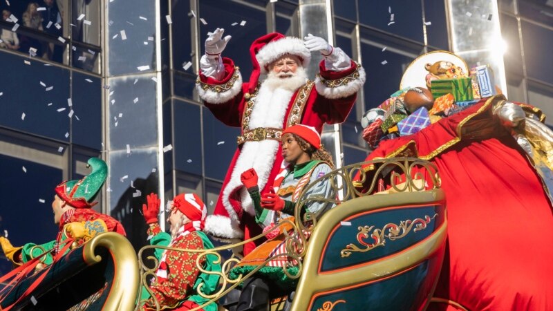 A History of Christmas in America