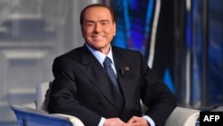 L'ancien Premier ministre italien, Silvio Berlusconi, sur le plateau de l'émission "Porta a Porta", Rome, le 11 janvier 2018.