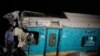 Vagon oštećen u udesu dve kompozicije ekspres vozova u Indiji - gde je stradalo više od stotinu putnika (Foto: ANI/Reuters TV via REUTERS)