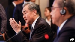 中共外交主管王毅在"东盟+3“外长会议上发言。(2023年7月13日)