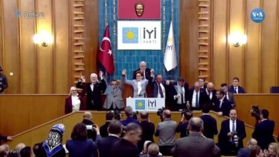 İYİ Parti Ankara’da eski CHP’li Topel’i aday gösterdi 