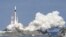 Satelit observasi optik pada roket H-IIA diluncurkan di Tanegashima Space Center di pulau barat daya Tanegashima, Jepang, 12 Januari 2024. (Kyodo/via REUTERS)