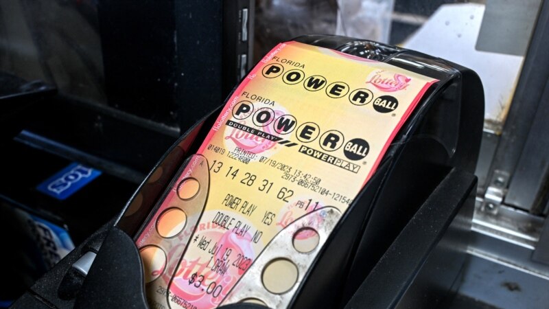 Powerball Jackpot Rises to Over $1 Billion...