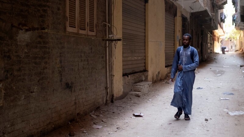 Guinean Student Rides across Africa to Get to School