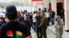 Las Fuerzas Armadas Nacionales Bolivarianas de Venezuela organizan en Caracas un simulacro electoral antes del referéndum del 3 de diciembre sobre los derechos de Venezuela a la región potencialmente rica en petróleo, Esequiba, en Guyana, el 19 de noviembre de 2023.