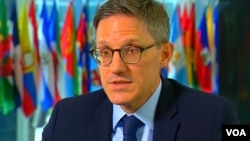 데렉 숄레 미 국무부 선임고문은 23일 VOA와 인터뷰했다.