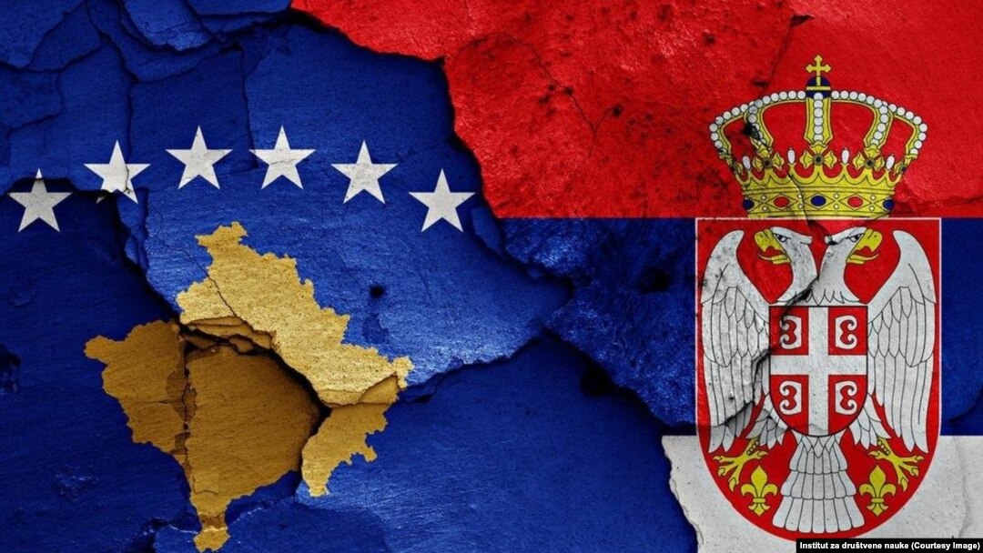 Ilustracija - zastave Kosova i Srbije (Foto: Institut za evropske poslove)