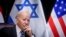 Presiden AS Joe Biden saat pertemuan dengan Perdana Menteri Israel Benjamin Netanyahu untuk membahas perang antara Israel dan Hamas, di Tel Aviv, Israel, Rabu, 18 Oktober 2023. (Miriam Alster via AP)