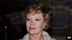 FILE - Actress Glynis Johns is pictured Sept. 11, 1982.