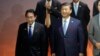 Japanski premijer Fumio Kishida i kineski predsjednik Xi Jinping tokom APEC samita u San Franciscu, 16. novembar 2023.