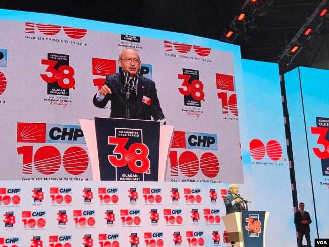 Kılıçdaroğlu kurultaydaki konuşmasında Özel'i eleştirdi