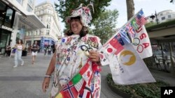 Vivianne Robinson poses a photo during 2024 Summer Olympics in Paris, France, July 30, 2024. 