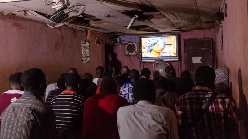 Homosexualité : le Cameroun menace de suspendre des chaînes de télé