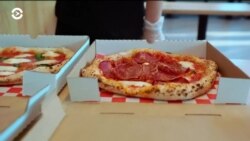 В Вашингтоне открылась пиццерия для глухих