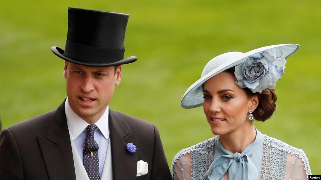 Pangeran William dan istrinya, Kate, menghadiri acara pacuan kuda tahunan, Royal Ascot, di Ascot, Inggris, 18 Juni 2019. (Foto: Reuters)